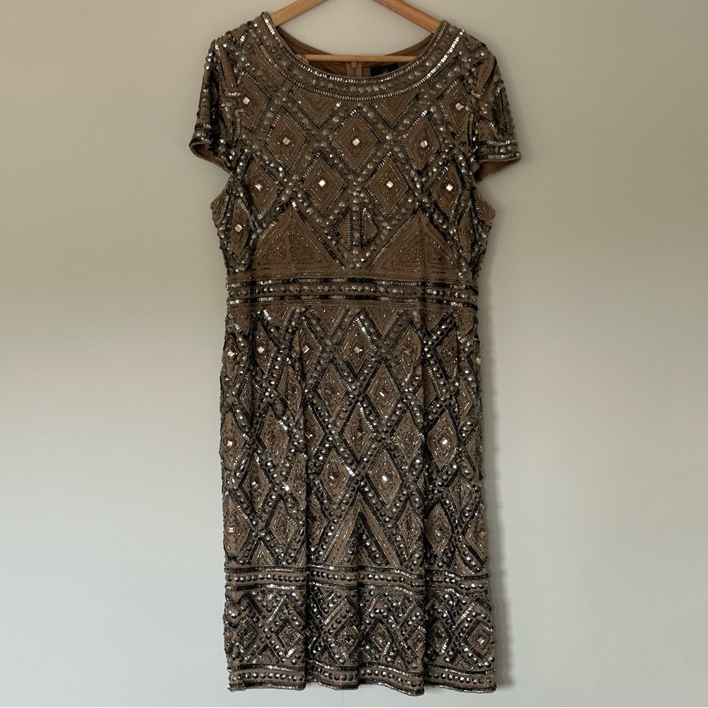 Adrianna Papell | Beaded Cocktail Dress | 14W